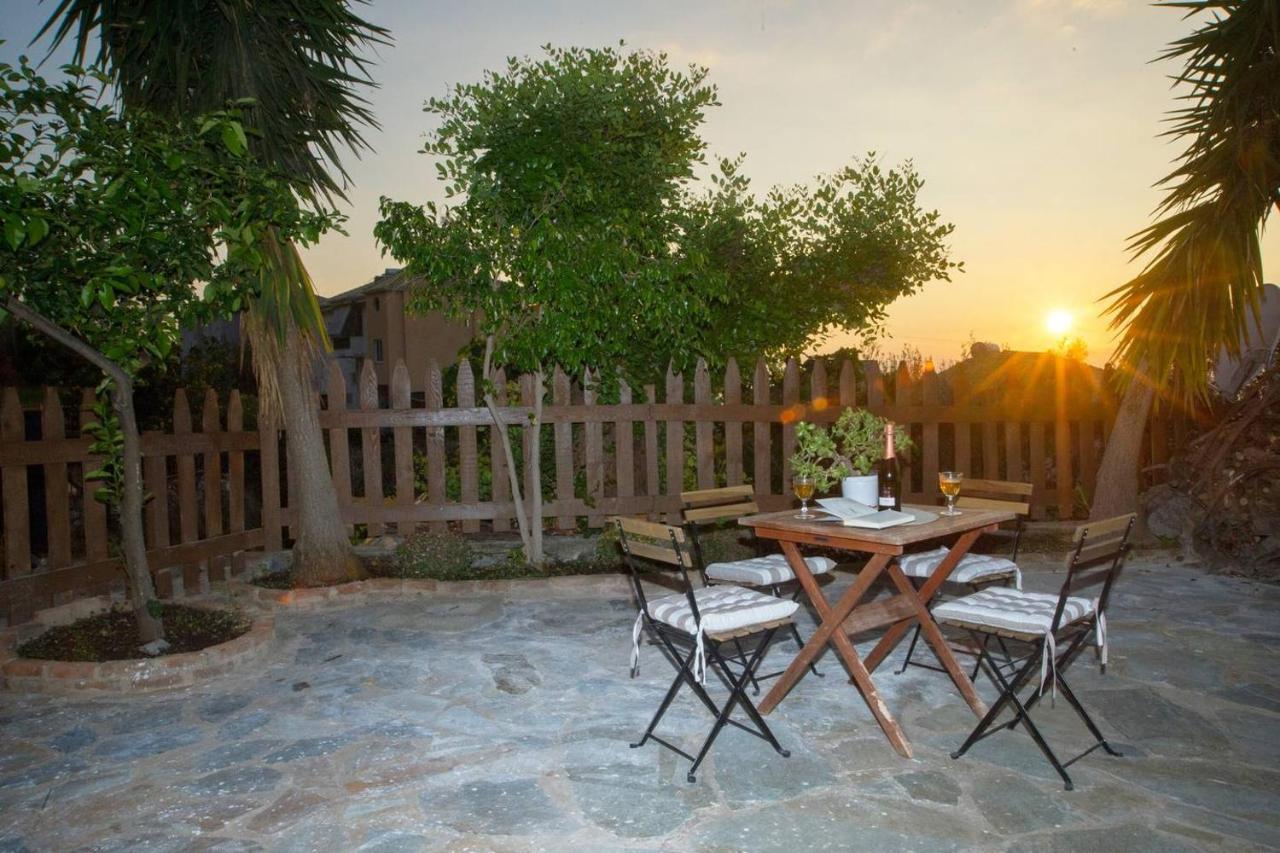 Seaside Heaven - Sunset Views Close To The Beach Lejlighed Kalamata Eksteriør billede
